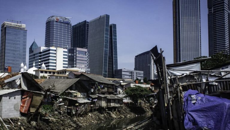 antarafoto-kemiskinan-jakarta-naik-051020-aaa-3_ratio-16x9